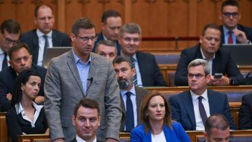 Fidesz-frakció: A Tisza Párt megszegte a kis- és középvállalkozások támogatására tett ígéretét