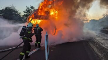 Lángok és roncsok az M1-esen, Vitézy Dávid soron kívüli vizsgálatot rendelt el a halálos tragédiák miatt