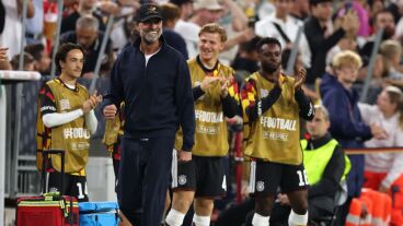 Megvan Klopp első győzelme a németeknél, a hollandok kétgólos hátrányból álltak fel Szalonikiben
